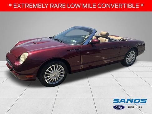 Used 2004 Ford Thunderbird RWD image 1