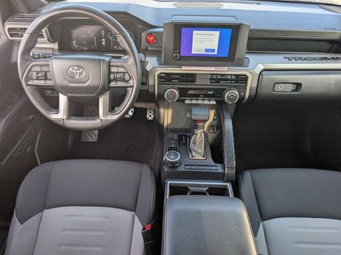 Used 2024 Toyota Tacoma TRD Sport image 11