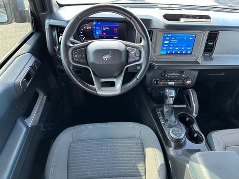 Used 2023 Ford Bronco Outer Banks image 13