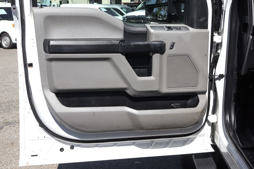 Used 2019 Ford F250 XL w/ Power Equipment Group AWD/4WD image 10