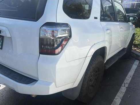 Used 2017 Toyota 4Runner SR5 image 2