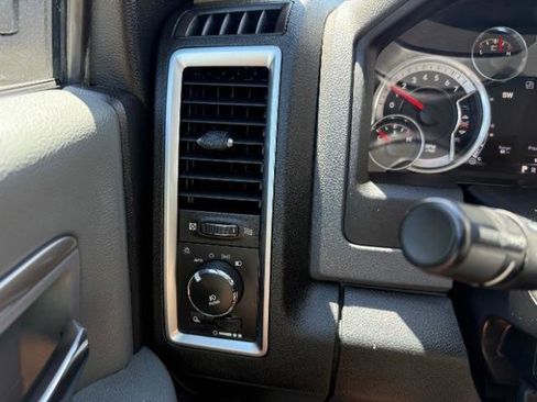 Used 2016 RAM 1500 Big Horn AWD/4WD image 25