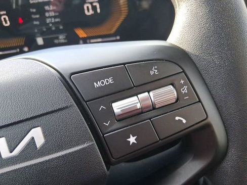 Used 2025 Kia K4 LXS image 20