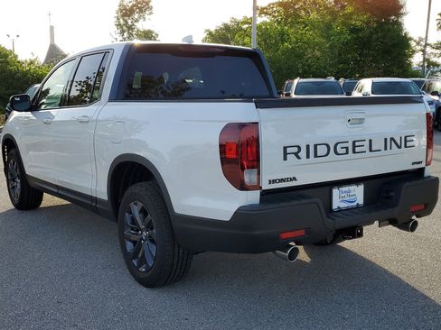 New 2026 Honda Ridgeline Sport image 7