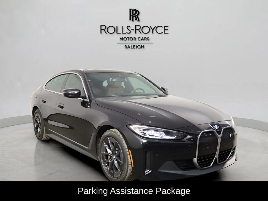 Used 2023 BMW i4 eDrive35 w/ Premium Package RWD image 4