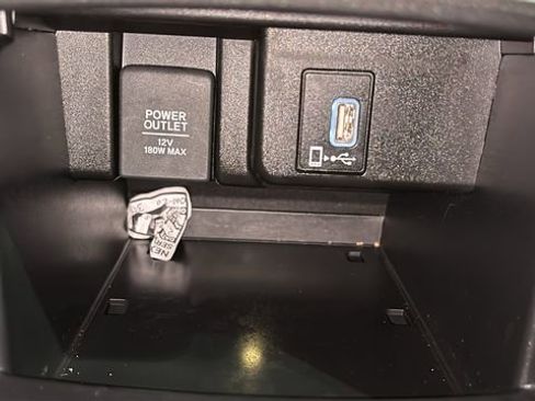 Used 2019 Honda Accord Sport image 19