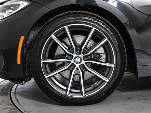 Used 2022 BMW 430i xDrive Convertible w/ Convenience Package AWD/4WD image 24