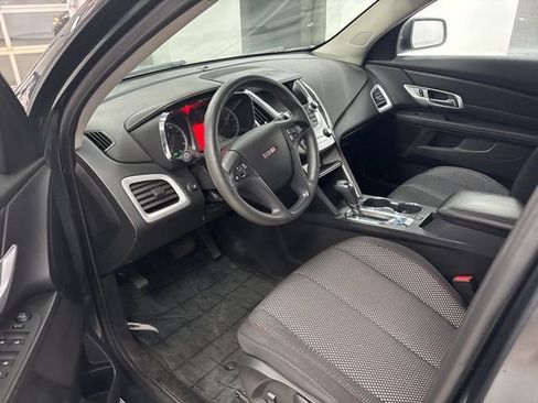 Used 2017 GMC Terrain SLE image 13