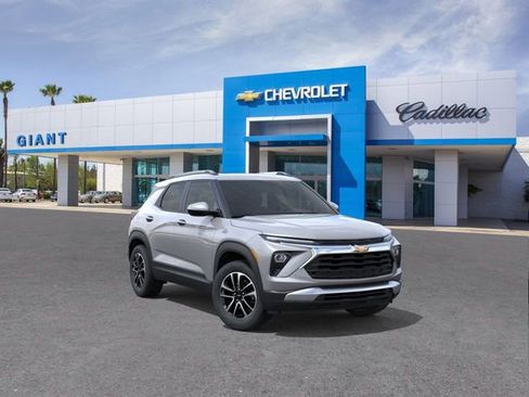 New 2026 Chevrolet TrailBlazer LT w/ LT Cold Weather Package FWD image 27