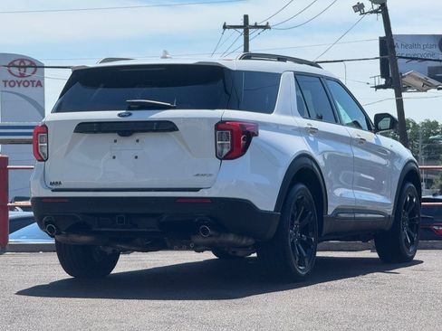 Used 2023 Ford Explorer ST-Line w/ Class IV Trailer Tow Package AWD/4WD image 5