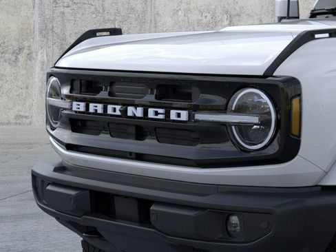 New 2025 Ford Bronco Outer Banks image 19