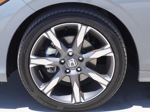 Used 2026 Honda Civic Sport Touring image 4