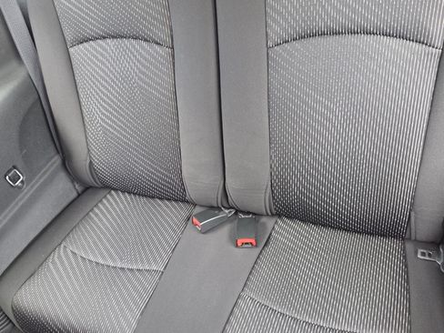 Used 2013 Dodge Journey SXT w/ Flexible Seating Group FWD image 6