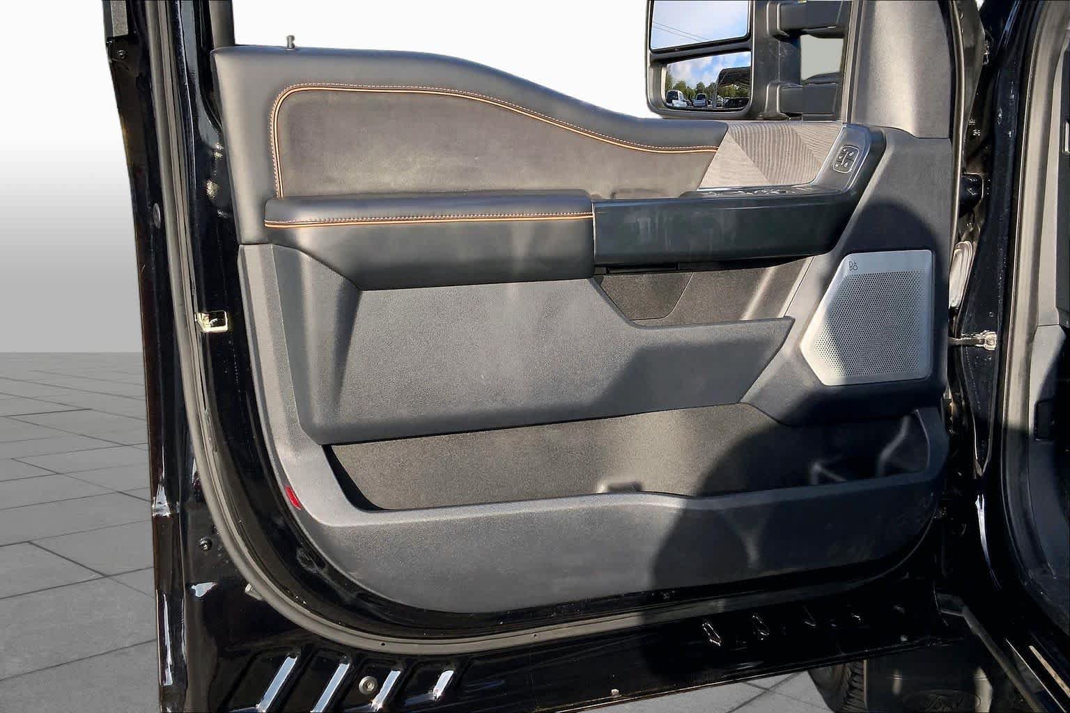 Used 2024 Ford F350 Platinum AWD/4WD image 22