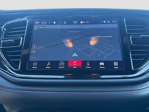 Used 2024 Dodge Durango GT image 33