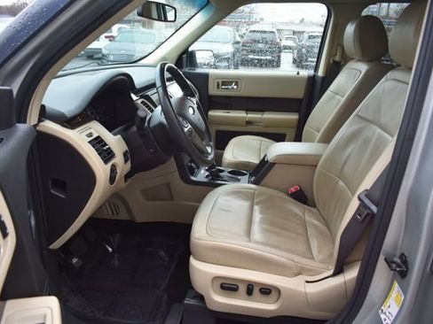 Used 2019 Ford Flex SEL w/ Equipment Group 202A image 18