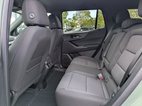 New 2026 Chevrolet Equinox LT w/ Safety and Technology Package FWD image 14