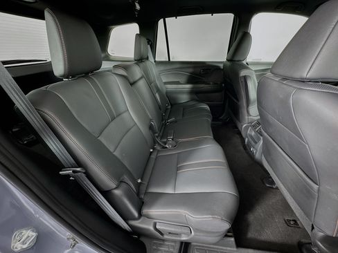 Certified 2023 Honda Passport TrailSport image 27