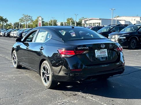 New 2025 Nissan Sentra SV image 5