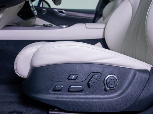 Used 2024 Genesis G80 AWD/4WD image 18