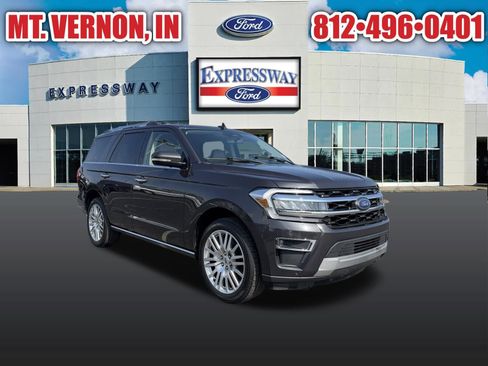 Used 2024 Ford Expedition Limited AWD/4WD image 4
