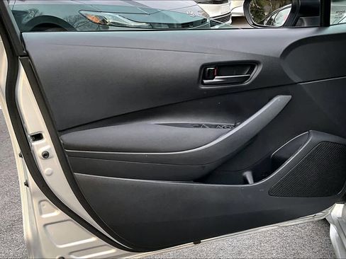 Certified 2022 Toyota Corolla LE image 19