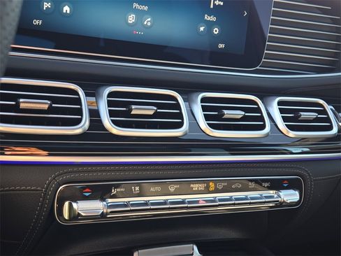 New 2026 Mercedes-Benz GLE 53 AMG 4MATIC image 21