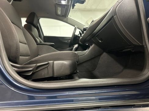Used 2022 Chevrolet Malibu LT FWD image 21
