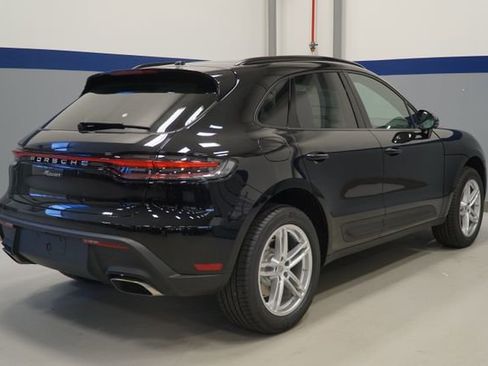 New 2026 Porsche Macan image 10