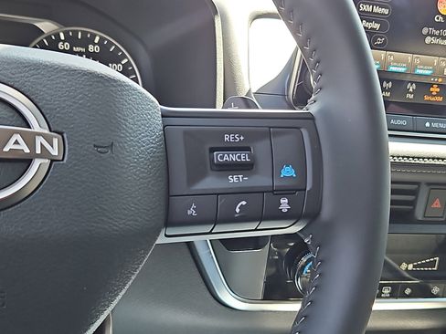 Certified 2026 Nissan Rogue SV AWD/4WD image 20