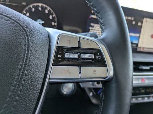 Used 2023 Kia Telluride SX image 24