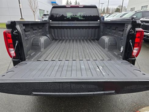 Used 2023 GMC Sierra 1500 Elevation image 14