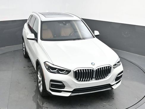 Certified 2022 BMW X5 sDrive40i w/ Premium Package image 43