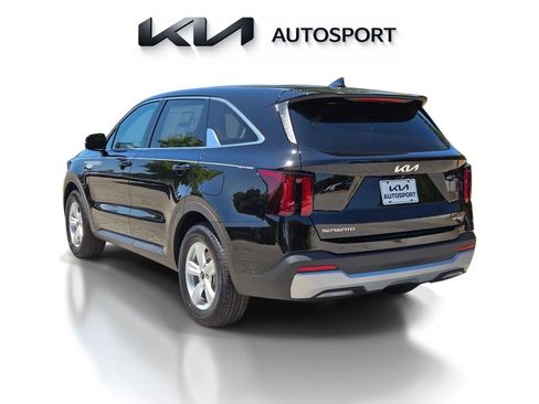 New 2026 Kia Sorento LX FWD image 10