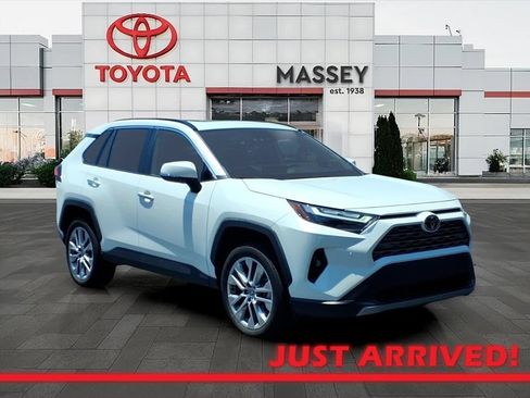 Used 2022 Toyota RAV4 Limited FWD image 1