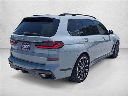 Used 2026 BMW X7 xDrive40i w/ Executive Package AWD/4WD image 2