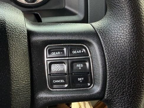 Certified 2017 RAM 1500 Express AWD/4WD image 31