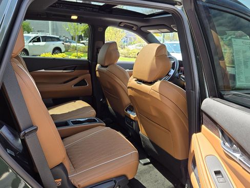 New 2027 INFINITI QX60 Autograph w/ Dark Cargo Package AWD/4WD image 18