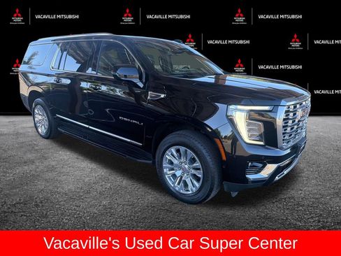 Used 2025 GMC Yukon XL Denali AWD/4WD image 7