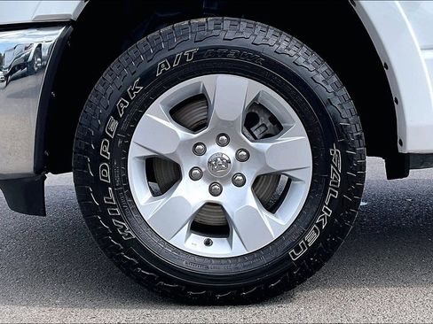 Used 2025 RAM 1500 Big Horn AWD/4WD image 35