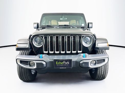 Used 2023 Jeep Wrangler Unlimited Sahara w/ Cold Weather Group AWD/4WD image 2