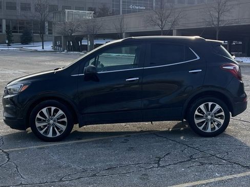 Used 2020 Buick Encore Preferred image 4