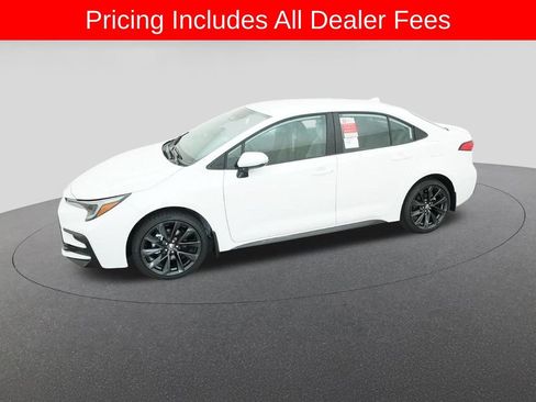New 2026 Toyota Corolla SE FWD image 2