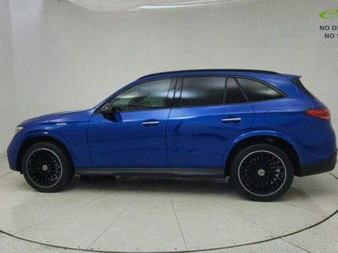 Used 2025 Mercedes-Benz GLC 350e 4MATIC w/ AMG Line image 72