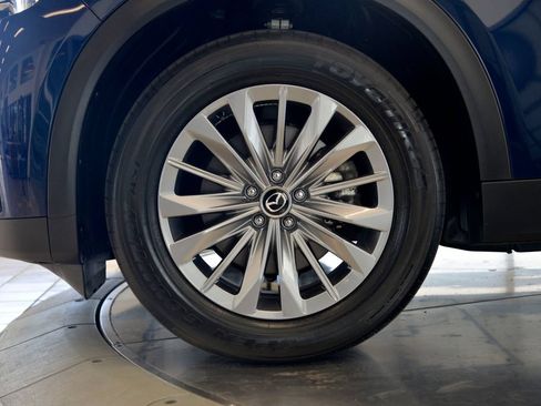 Certified 2024 MAZDA CX-90 Plug-In Hybrid w/ Preferred AWD/4WD image 10