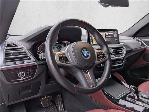 Used 2024 BMW X4 xDrive30i w/ Premium Package AWD/4WD image 9