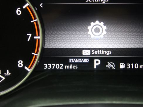 Used 2025 Nissan Rogue SV FWD image 40