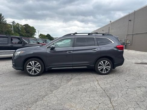 Used 2019 Subaru Ascent Touring w/ Popular Package #2 AWD/4WD image 4