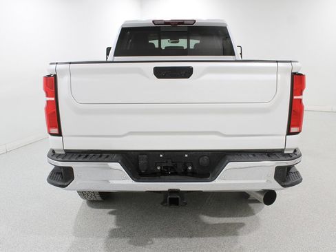 Certified 2024 Chevrolet Silverado 2500 LTZ w/ LTZ Convenience Package image 21