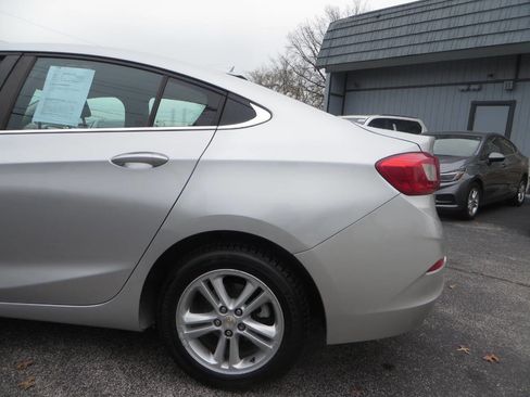 Used 2016 Chevrolet Cruze LT image 28